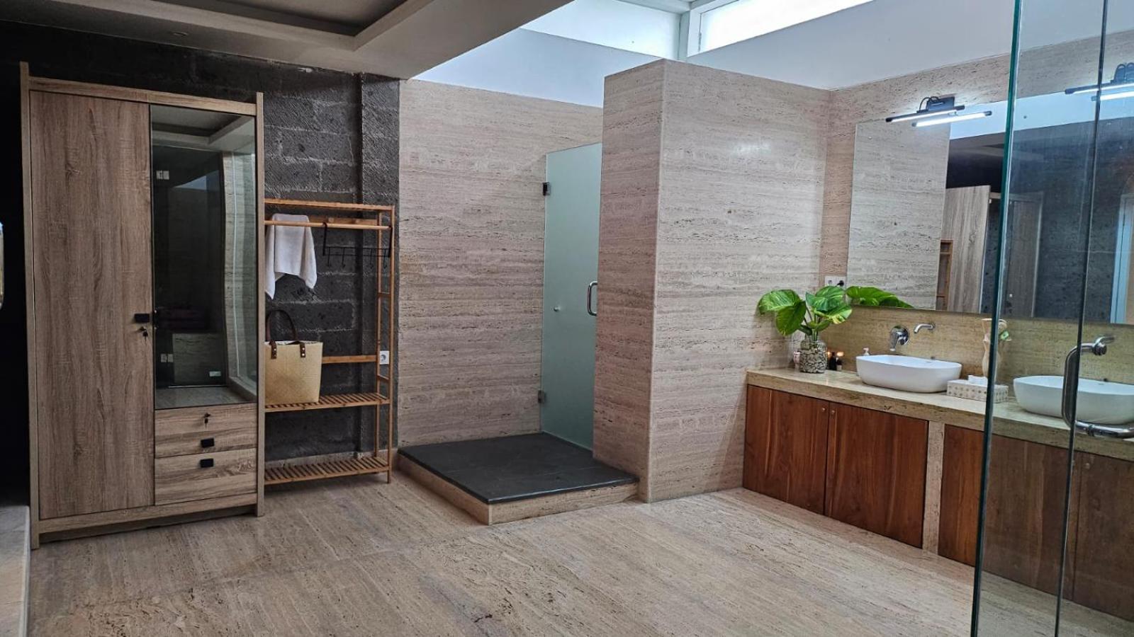 Puri Ratu Jimbaran Hotel Buitenkant foto
